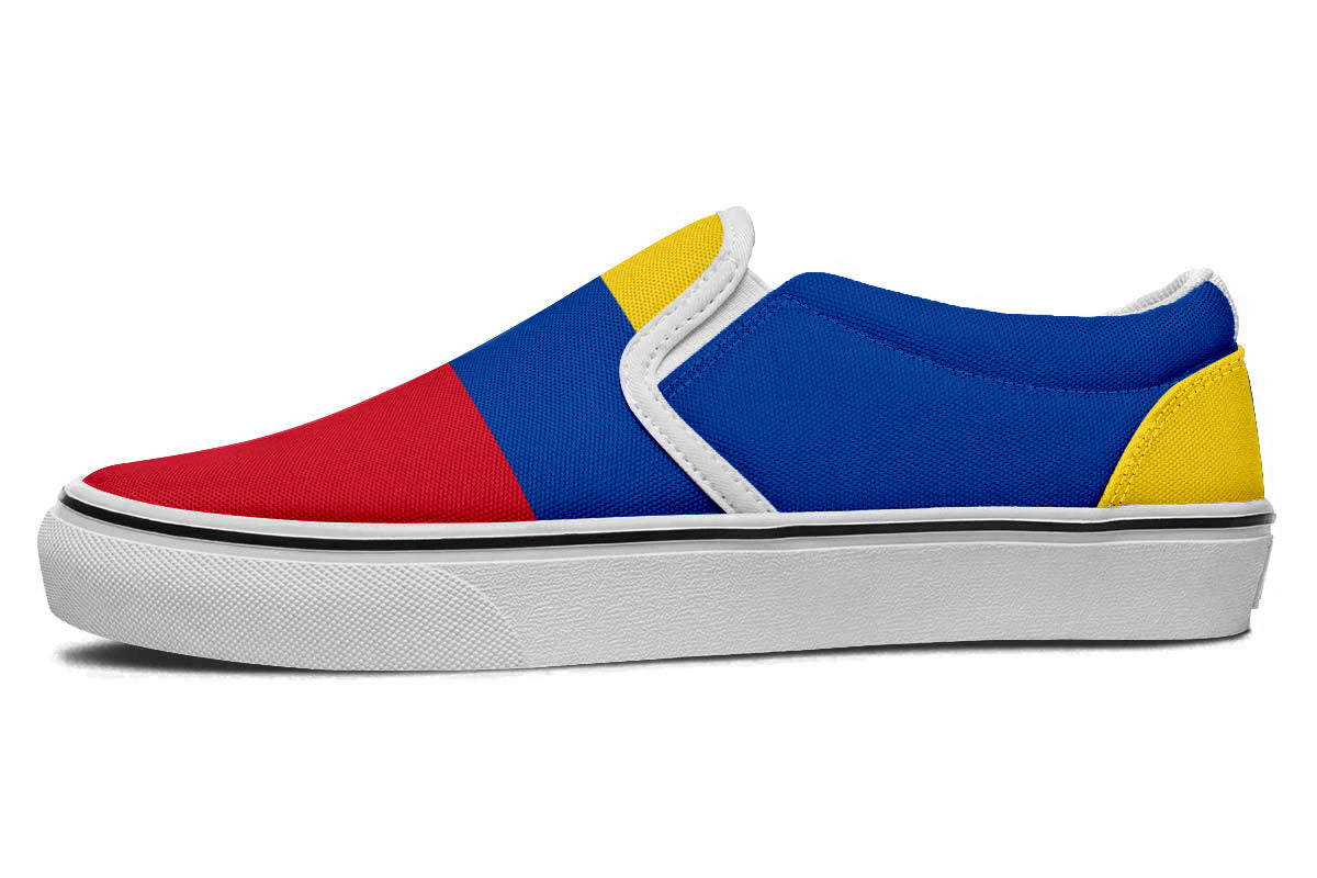 Colombia Slip Ons