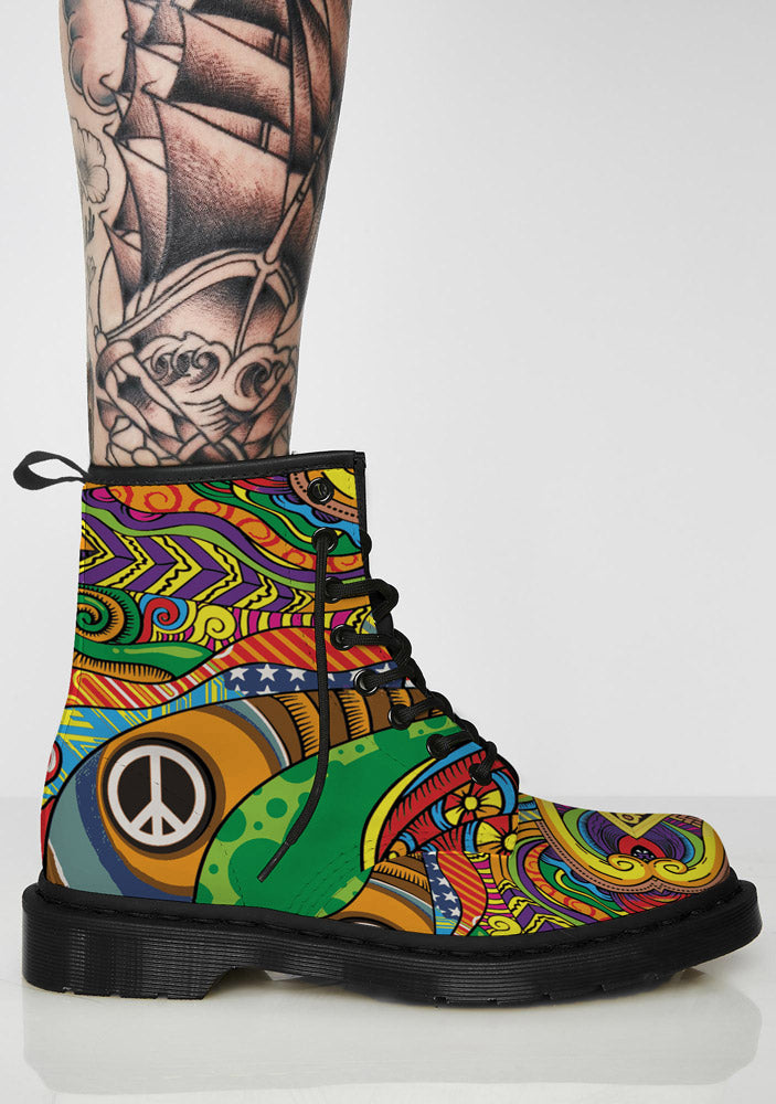 Custom Kiks Colorful Hippie Boots – Vibrant & Psychedelic Festival Footwear