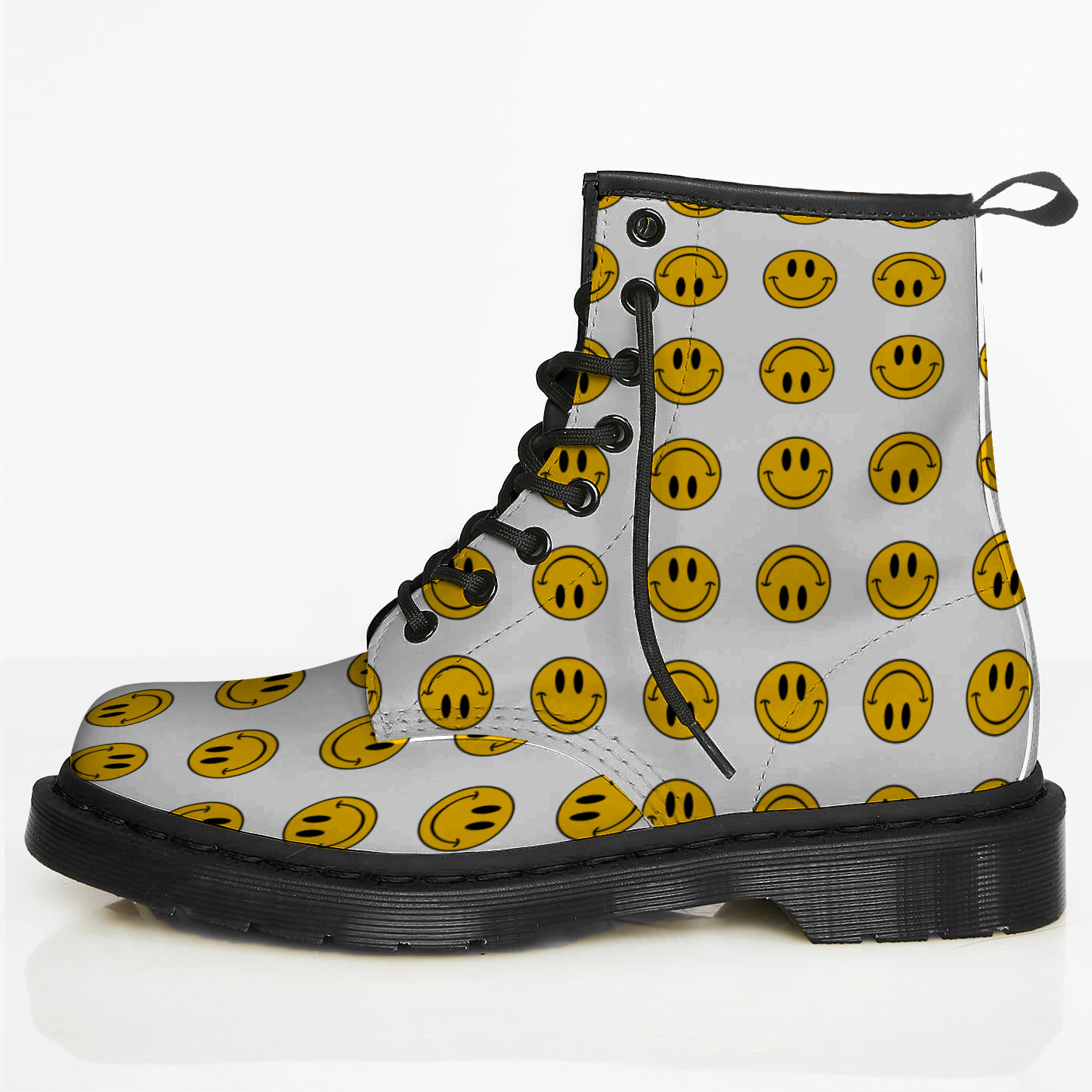 SMILEY PATTERN BOOTS