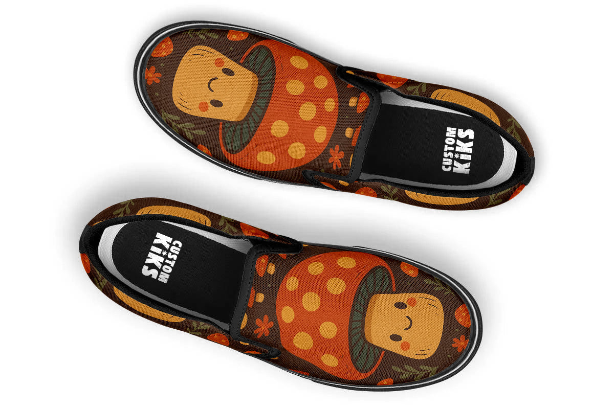 SMILING TOADSTOOL SLIP ONS