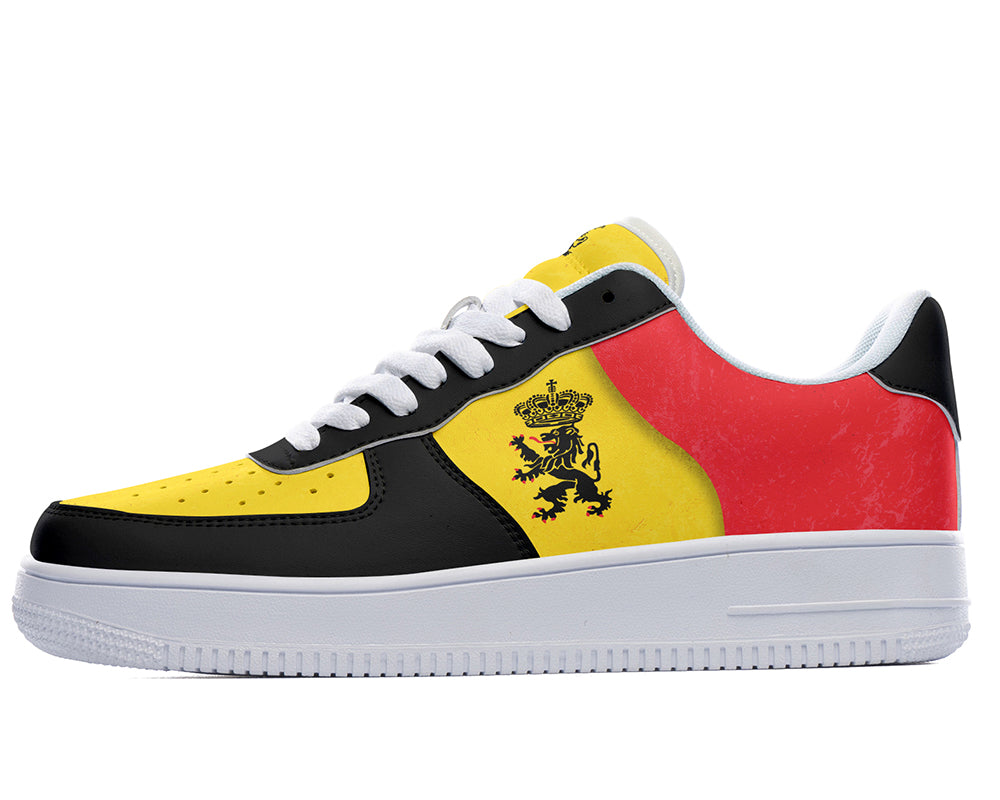 Belgian Flag Sneakers: Belgian Flag Pattern Court Sneakers