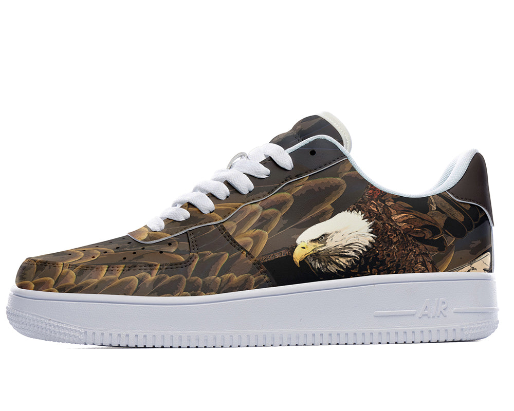 Eagle Sneakers: Bald Eagle Illustration Court Sneakers