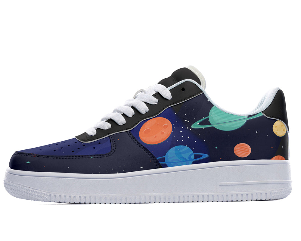 PLANET SNEAKERS