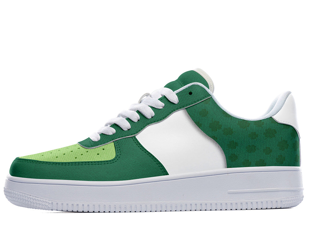 Saint Patrick Sneakers: Green Shamrock Pattern Court Sneakers