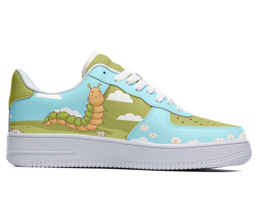Caterpillar Sneakers: Cute Caterpillar Illustration Court Sneakers