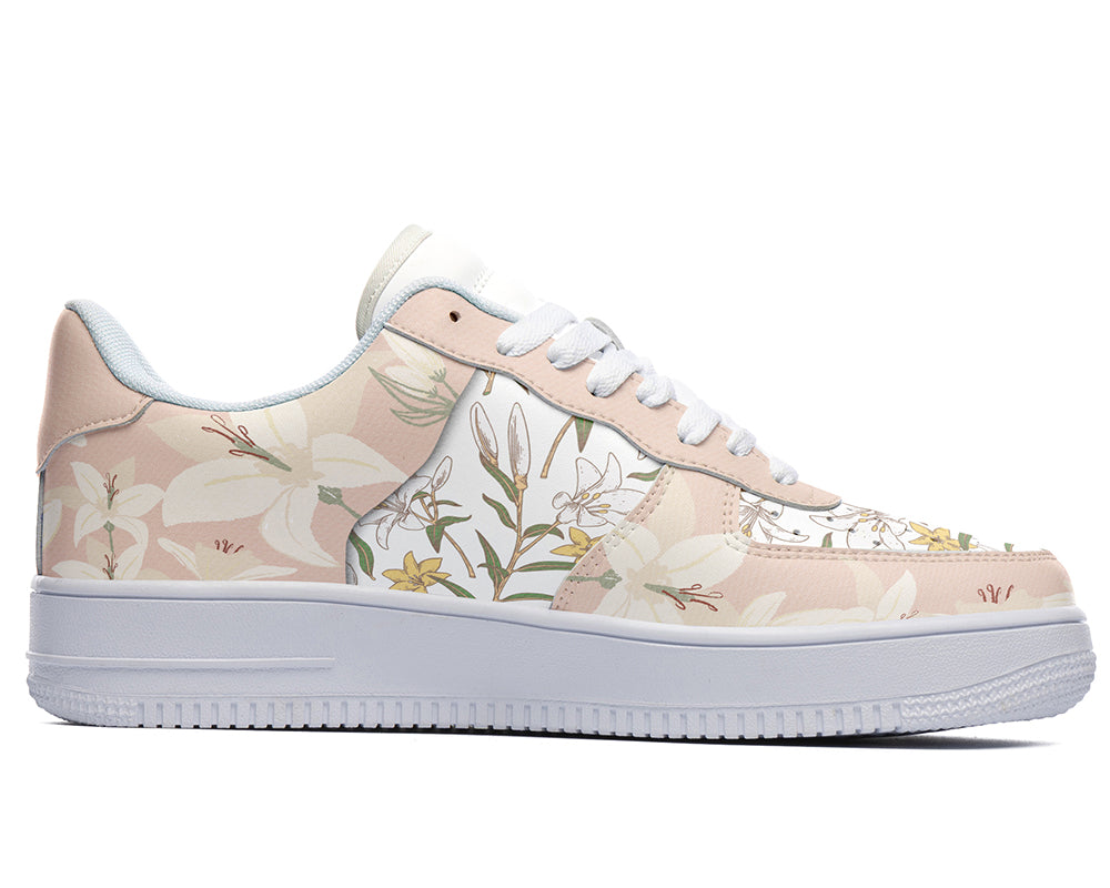 Lily Sneakers: Lily Flower Pattern Court Sneakers