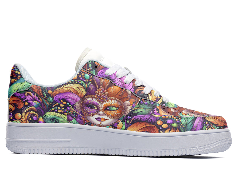 Mardi Gras Sneakers: Mardi Gras Carnival Pattern Court Sneakers
