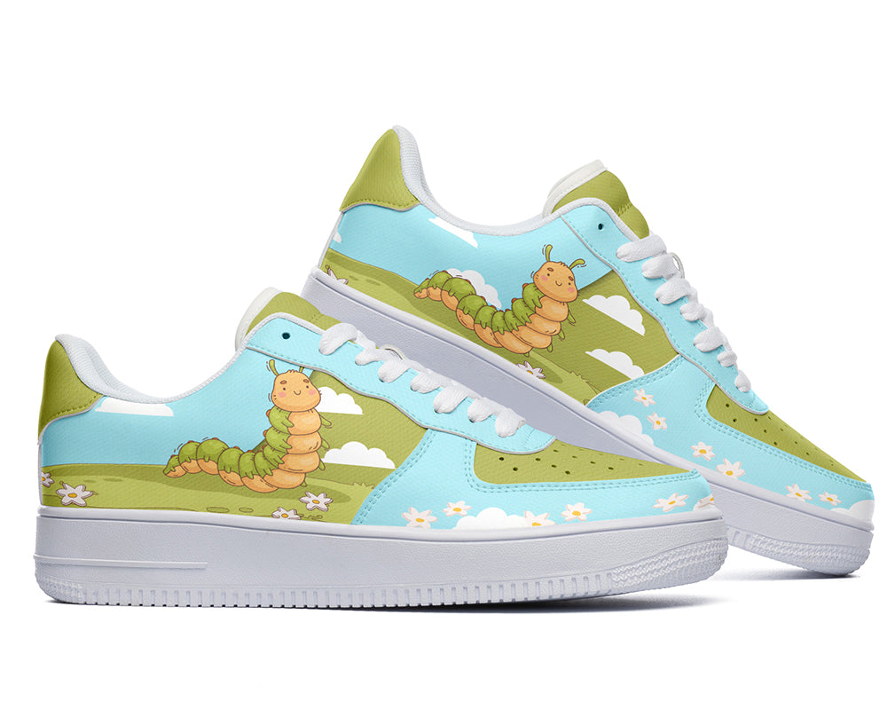 Caterpillar Sneakers: Cute Caterpillar Illustration Court Sneakers