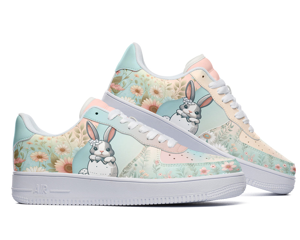 Easter Bunny Sneakers: Easter Bunny Floral Pattern Court Sneakers
