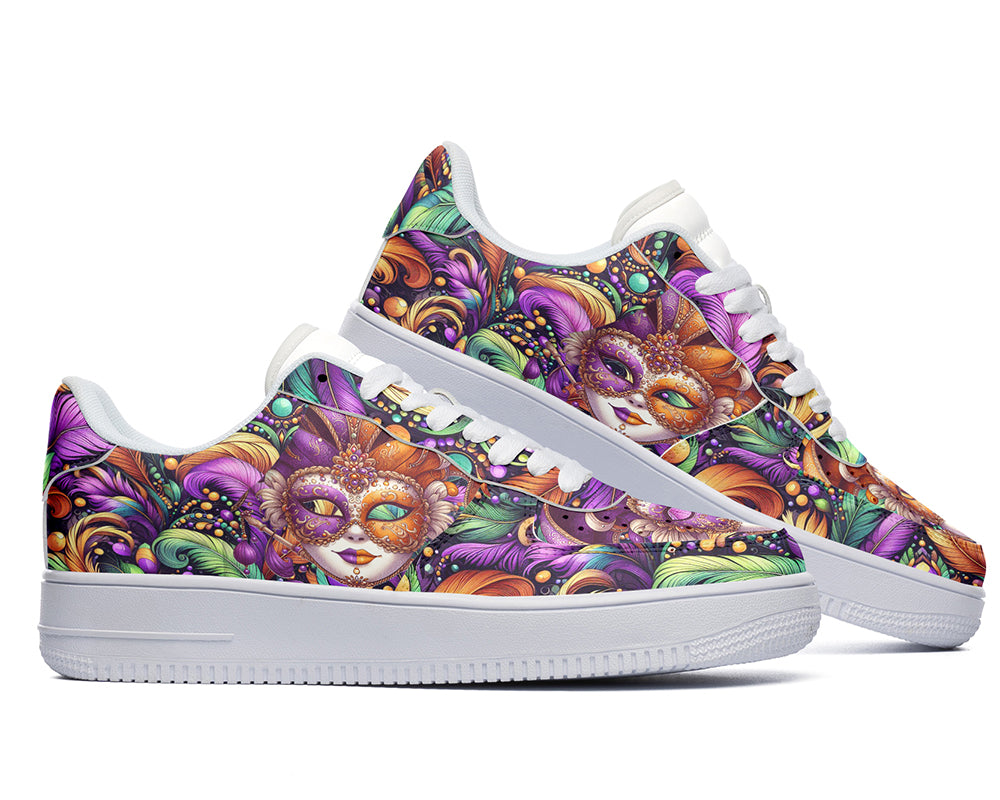 Mardi Gras Sneakers: Mardi Gras Carnival Pattern Court Sneakers
