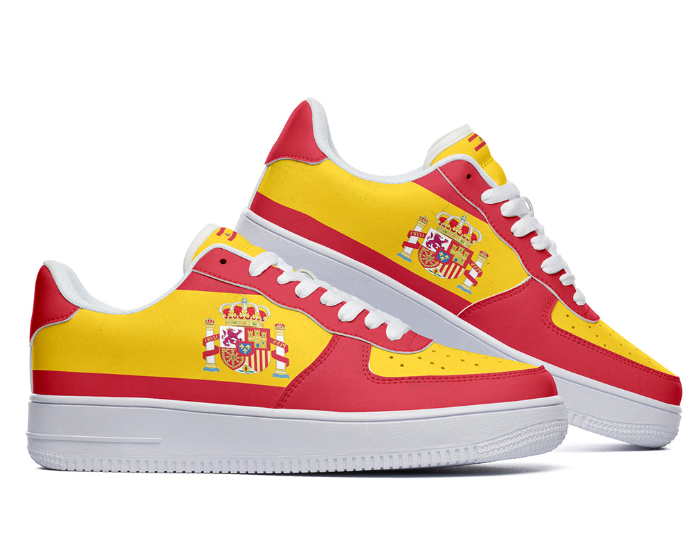 Spanish Flag Sneakers: Spanish Flag Pattern Court Sneakers