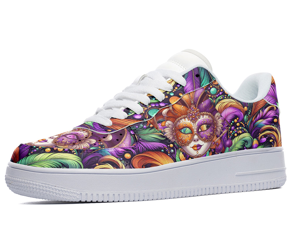Mardi Gras Sneakers: Mardi Gras Carnival Pattern Court Sneakers