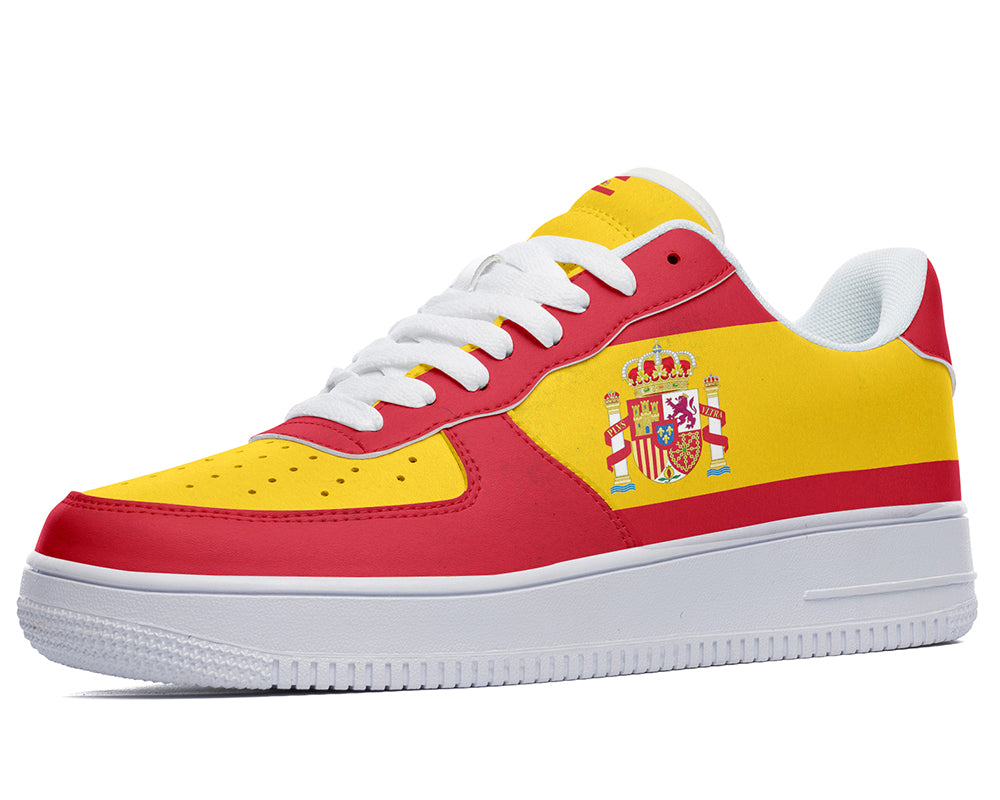 Spanish Flag Sneakers: Spanish Flag Pattern Court Sneakers