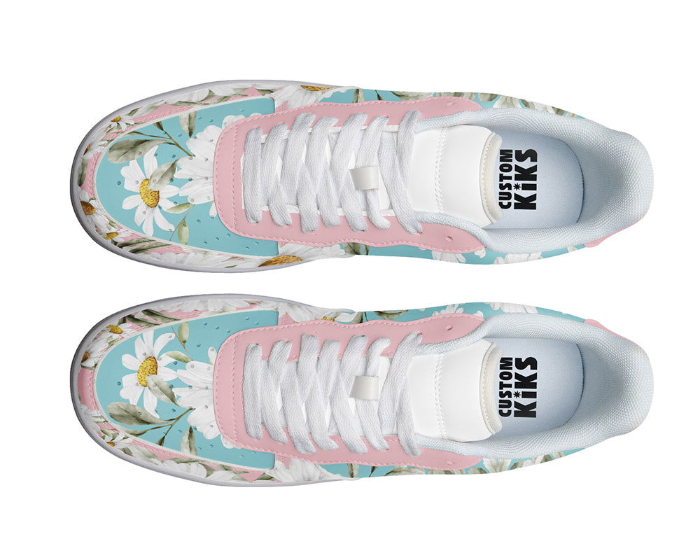 Daisy Sneakers: Daisy Flower Pattern Court Sneakers