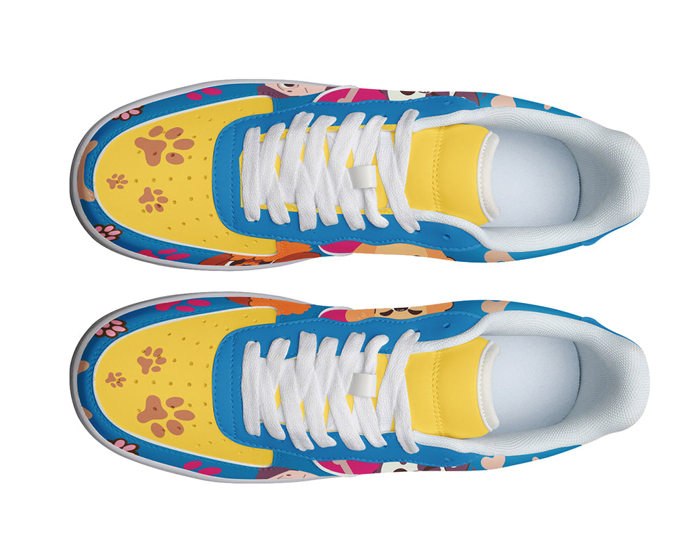 DOGGIE SNEAKERS