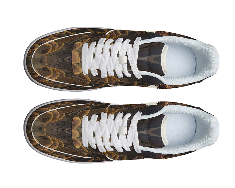Eagle Sneakers: Bald Eagle Illustration Court Sneakers