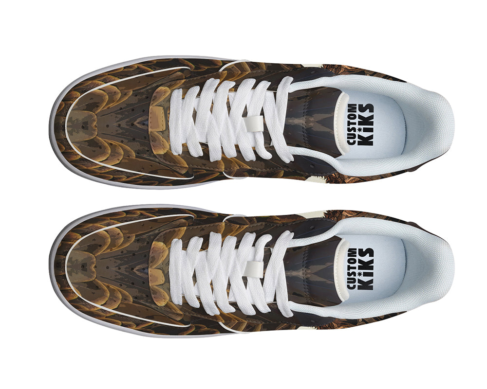 Eagle Sneakers: Bald Eagle Illustration Court Sneakers