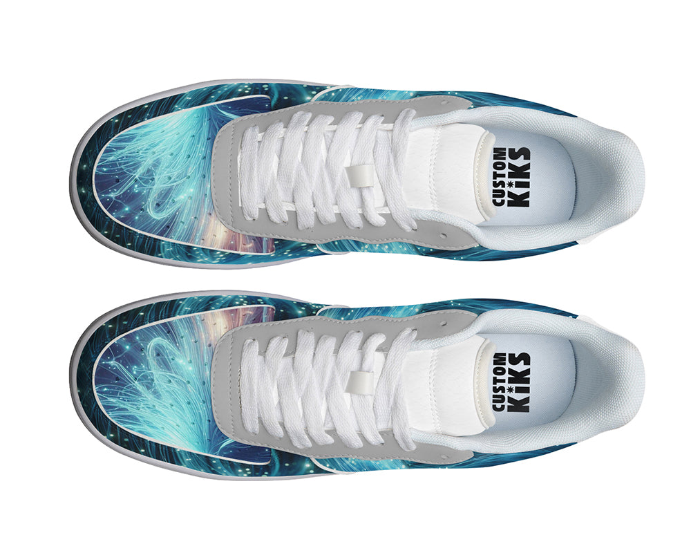 Light Trainers