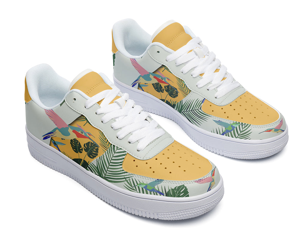 Hummingbird Sneakers: Tropical Hummingbird Pattern Court Sneakers