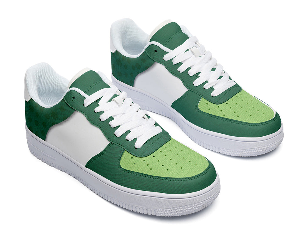 Saint Patrick Sneakers: Green Shamrock Pattern Court Sneakers