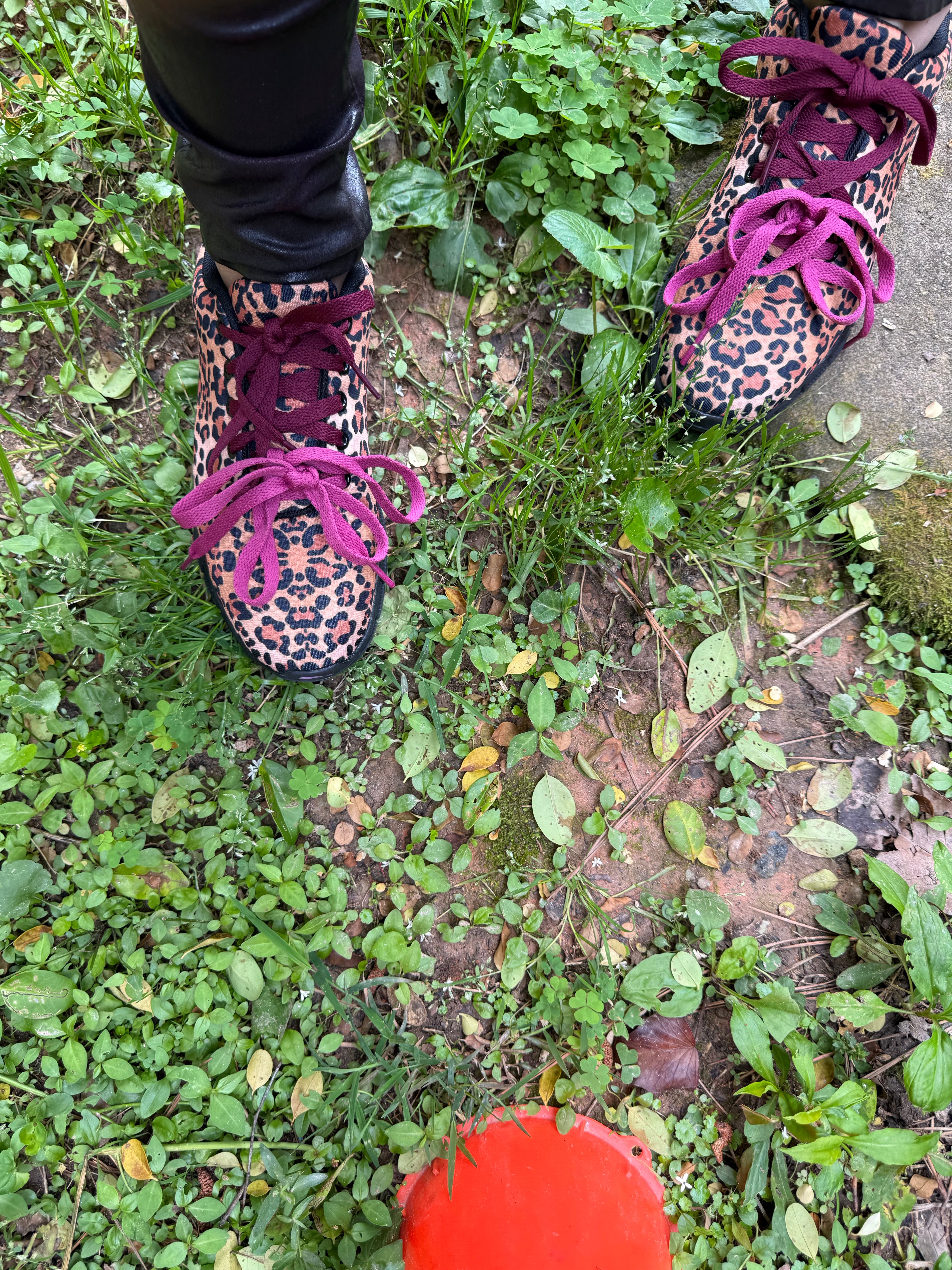 LEOPARD PRINT SPORT SHOES