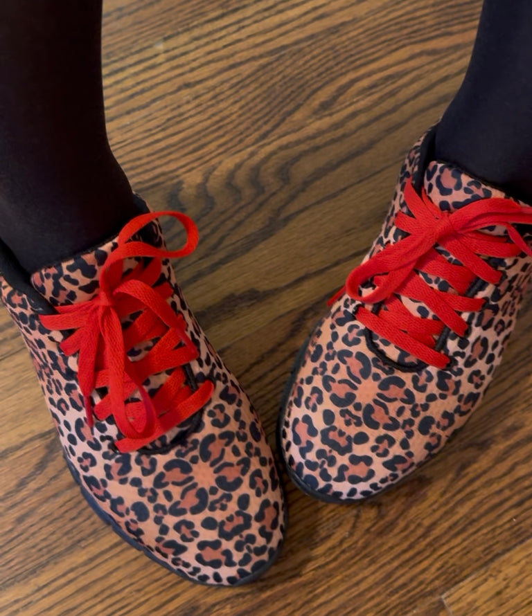 Purple Cheetah Leopard Pattern Print Black Sneaker Shoes For Men Women