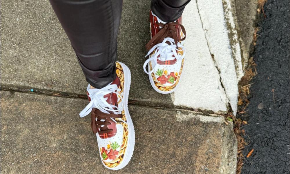 Ramen Sneakers: Ramen Noodle Illustration Court Sneakers