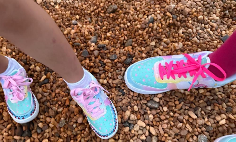 Unicorn Sneakers: Cute Unicorn Illustration Court Sneakers